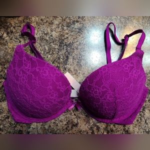 Victoria's Secret Lace Push-Up Bra